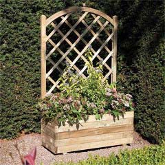 Rowlinson Planters And Lattice