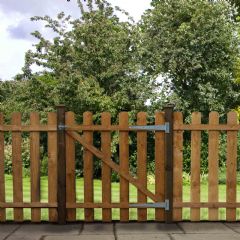 Mercia Round Topped Palisade Gate - Dip Treated