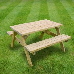Rutland County Oakham Picnic Benches - Light Green
