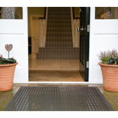 Greenfingers Rubber Giant Ringo Doormat - 80x120cm