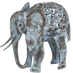 Smart Garden Solar Metal Elephant Light